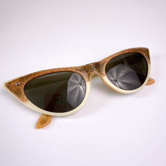 Vintage Cat Eye Sunglasses 1950s main image 7